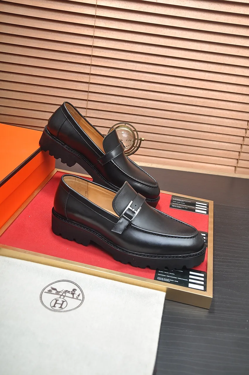 Men's Men's Shoes💰560💶[[HERMES]] (High-end Niuli) New 🍀 HERMES - top version of Ferragamo's classic casual leather shoes! Made of imported original cowhide, the inner top layer is comfortable cowhide lining! Original wear-resistant rubber outsole! High quality products! Code number 38-45 (45 customized)